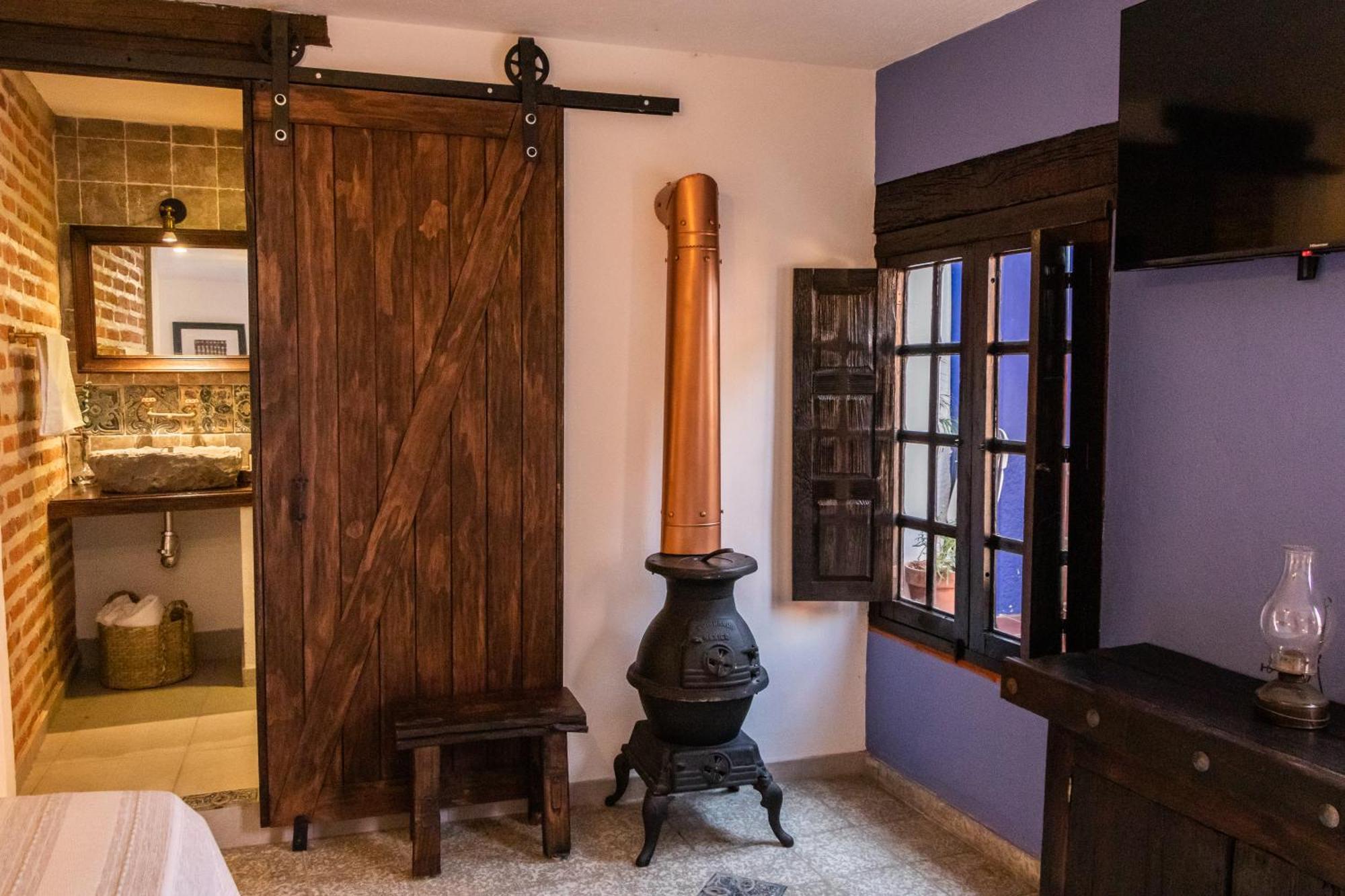 Casa De Hospedaje -La Abadia De San Pedro Γκουανταλαχάρα Εξωτερικό φωτογραφία