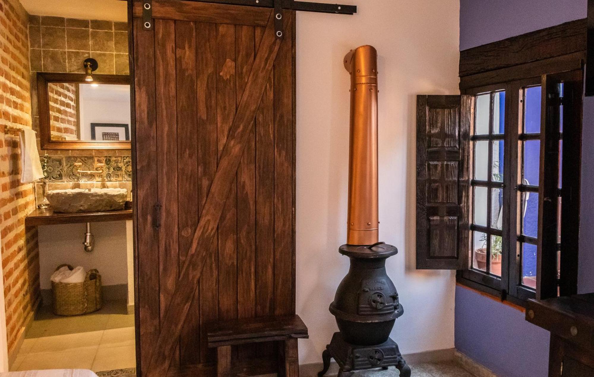 Casa De Hospedaje -La Abadia De San Pedro Γκουανταλαχάρα Εξωτερικό φωτογραφία